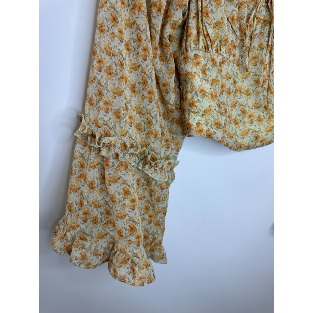 Altar'd State Floral Smocked Bell Sleeve Ruffle Crop Top M Fairy Romantic Whimsy - Picture 5 of 10